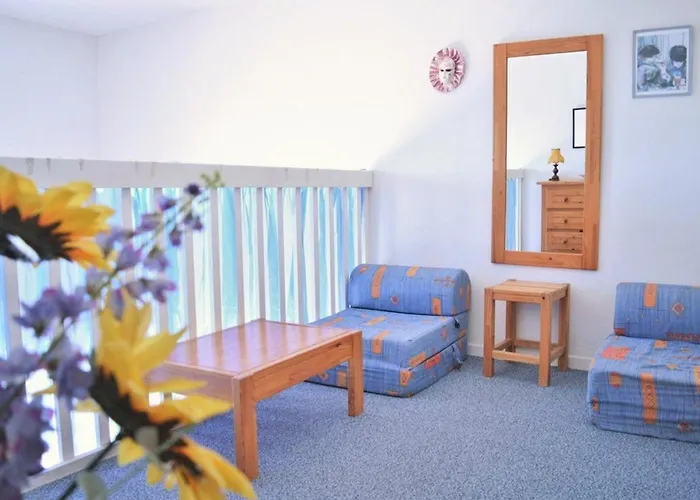 Duplex 6 Pers, 100m Plage, Terrasse Ensoleillee, Parking Prive, Proche Commerces - Fr-1-251-564 * Le Lavandou