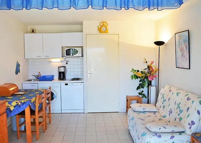 Duplex 6 Pers, 100m Plage, Terrasse Ensoleillee, Parking Prive, Proche Commerces - Fr-1-251-564 Le Lavandou