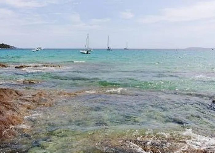 Duplex 6 Pers, 100m Plage, Terrasse Ensoleillee, Parking Prive, Proche Commerces - Fr-1-251-564 Apartment *